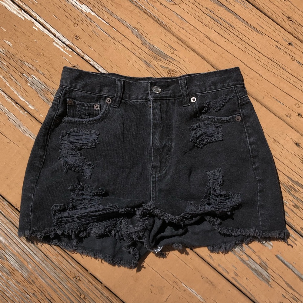 American Eagle Black Mom Jean Short High Rise